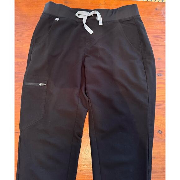 Figs Black Jogger Pants - Picture 3 of 10